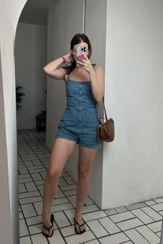 Ofnis Casual, Denim Romper Outfit, Bridal Lehenga Collection, All Jeans, Lehenga Collection, Sleeveless Short Dress, Outfits Chic, Romper Outfit, Denim Romper