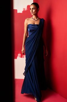 Ridhi Mehra-Shiza Navy Draped Corset And Sari-INDIASPOPUP.COM Blue Plain Saree, Saree With Corset, Draped Corset, Navy Blue Saree, Ridhi Mehra, Saree Georgette, Draped Saree, Plain Saree