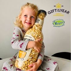 Our bestselling GIANT Moneybox bottle filled with our classic hand-popped sweet popcorn recipe. An old-school favourite that is always a hit with the kids! not given The perfect gift for the popcorn lover in your life. Our hand-popped popcorn is a real treat, utterly moreish and sure to be enjoyed by the most discerning of popcorn connoisseurs! Once eaten the Giant bottle becomes a moneybox with its coin slot lid.4 additional deliciously moreish flavours to choose from: Sweet & Salt, Sea Salt, Sweet & Chilli and Sea Salt & Olive Oil Popped Corn, Sugar, Sunflower Oil.100% Vegan, wholegrain and gluten free.Packed in a factory which handles peanuts, nuts, soya and milk.Packaging is 100% recyclable. Money Bottle, Sweet Popcorn, Popcorn Recipe, Pop Popcorn, Coin Slot, Flavored Popcorn, Gourmet Popcorn, Popcorn Recipes