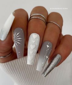 Artistic Fingers: Express Yourself with These Nail Designs Nail Festive, Valentine Nails, Winter Nails Acrylic, Unique Acrylic Nails, Acrylic Nails Coffin Short, Short Acrylic Nails Designs, New Year's Nails, Coffin Nails Designs, Fancy Nails