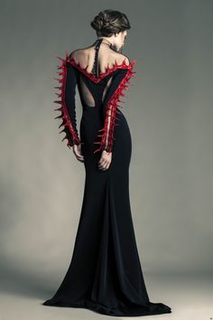 Jean Louis Sabaji Haute Couture Jean Louis Sabaji, Gothic Steampunk, Back View, Fantasy Fashion, Mode Inspiration, Goth Fashion