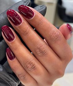 Berry Nails, Wine Nails, Round Nails, Girls Nails, Dipped Nails, Nail Art Ideas, Minimalist Nails, Dream Nails, Fire Nails