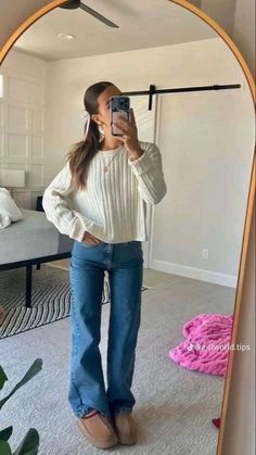 Outfit Ideas Nice Casual, Cute Casual Outfits Modest, Cute Winter Outfits Sweaters, Spring Outfits High School, Fall Fit Inspo Streetwear, School Fit Inspo Spring, Snappy Casual Outfits Sorority, Cold Picnic Outfit, Mid Weather Outfits