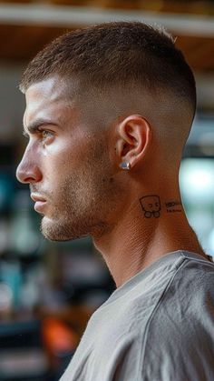 Cut Above the Rest: 24 Iconic Crew Cuts for Men Men’s Fade Hairstyle, Haïr Style For Short Hair Men, New Hairstyles For Short Hair, High Fade Crewcut, Very Short Mens Haircut, Short High Fade Haircut Men, Short Forward Haircut Men, Short Faded Hair Men