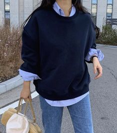 School Preppy, Stile Hijab, Looks Pinterest, Casual College Outfits, Winter Fashion Outfits Casual, Pullover Outfit, Casual Day Outfits, Winter Mode, Easy Trendy Outfits