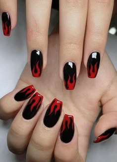 Black Nail Designs, Acrylic Nails Coffin Short, Short Acrylic Nails Designs, Black Nail, Nails French