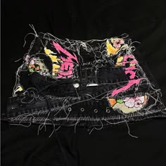 Custom Made By Designer, I Forgot Their Brand Name Unfortunately! But Super Cute And Edgy Neon Punk Fashion, Punk Fashion Diy, Venus Mcflytrap, Denim Street Style, Diy Outfits, Creative Clothes, Cute Birthday Outfits, Warped Tour, Wardrobe Clothes