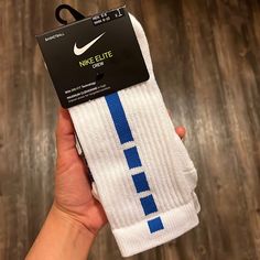 One Pair. Size M. White/Royal Blue. Dri Fit Technology. Maximum Cushioning. Mid Foot Band. Basketball Clothes, Royal Colors, Basketball Socks, Nike Elite, Athletic Socks, Nike Dri Fit, Dri Fit, Nike Men, Royal Blue