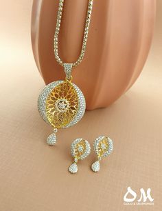 Gold Pandent Set Design, Fusion Style Gold Jewelry Sets With Pendant, Traditional Peacock Design Pendant Jewelry, Peacock Design Pendant Gold, Elephant Design Gold Jewellery, Wedding Necklace Set, Diamond Bracelet Design, Gold Mangalsutra Designs