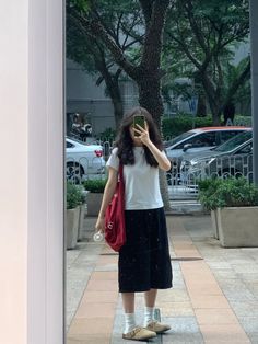 1001+ Outfits for work/school/going out for coffee - Casual Outfit College Outfits Skirt, Modest Girly Outfits, Outfits For Work, College Outfit, Girly Outfits, College Outfits, Outfit Idea, Fashion Set, Casual Outfit