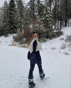 Snow Outfits For Women, Winter Vacation Outfits, Ski Trip Outfit, Winter Outfits Snow, Colorado Outfits, Winter Travel Outfit