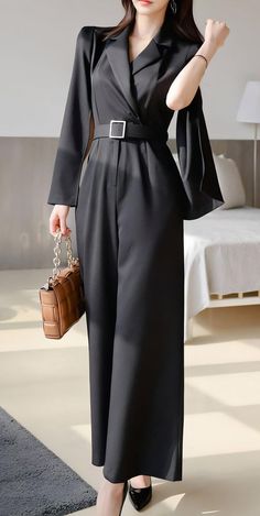 Professional But Stylish Outfits, Special Occasion Outfits For Women, Casual Chic Outfits Classy, Dress Pants Outfits For Wedding, Semi Formal All Black Outfits For Women, Black Business Casual Outfits For Women, Jumpsuit Dress Formal, Black Elegant Outfit Classy Chic, Jumpsuits For Women Classy Casual