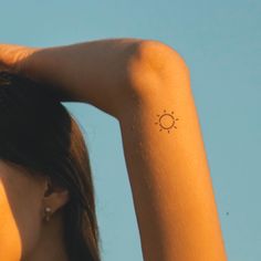 Shining Sun 2-Week-Tattoo Inkster Technology Tattoo, Sun Tattoo, Sun Designs, Layers Of Skin, Great Tattoos, Tattoo You, Temporary Tattoos, Temporary Tattoo, New Technology