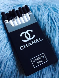 E Ciggerate, Ciggerate Pack, Black Ciggerate, Ciggerate Case, Chanel Phone Case, Branding Design Ideas, Customized Packaging, Alcohol Aesthetic, Good Cigars