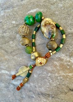 Bohemian Chic Jewelry, Howlite Necklace, Green Beaded Bracelets, Bohemian Bracelet, Hippie Bracelets, Boho Chic Jewelry, Bohemian Bracelets, Boho Bracelet, African Beads