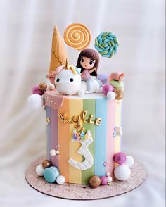 Unicorn Candy Cake, Unicorn Barbie Cake, Unicorn Theme Cake, Modern Birthday Cakes, 1st Bday Cake, Candy Theme Birthday Party, Pig Birthday Cakes, Butterfly Birthday Cakes