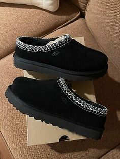 Find ideas๏ฟฝand inspiration for Size 8 Women's - UGG Tasman Black Shoes Slippers Sandals 100% Authentic, Women's Shoes Casual Slip-on Sandals With Contrast Sole, Casual Sandals With Round Toe And Contrast Sole, Casual Closed Toe Sandals For Winter, Ugg Tasman Black, Ugg Tazz Platform, Ugg Tazz, Sport Slippers, Pretty Sneakers, Soft Leather Boots