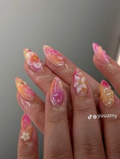 Nail Inspo Flower Design, Jelly Flower Nails, Sculpted Flower Nails, Summer Aura Nails, Nail Inspo Summer 2024, Flower Pink Nails, Italy Inspired Nails, Summer Flower Nails, Ethereal Nails