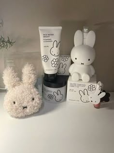 Blanc Aesthetic, Pretty Skin Care, White Aesthetic, Cute Bunny, Cute Crochet, Makeup Skin Care