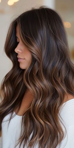 Get ready to be amazed by these 25 stunning caramel balayage hairstyles and haircuts! Whether you're looking for a subtle change or a bold transformation, these caramel tones are sure to elevate your look. From soft caramel highlights to full-on balayage, there's a style here for everyone. Embrace the warmth of caramel hues and step up your hair game today! #CaramelBalayage #HairInspo #HairstyleIdeas #BalayageBeauty Caramel Toned Balayage, Balayage Hair Blended, Caramel Brunette Balayage Hair, Carmal And Blonde Balayage On Brown Hair, Soft Caramel Highlights On Dark Hair, Long Brown Hair With Balayage, Peanut Butter Highlights Hair, Caramel Brown Hair Highlights, Hair Ideas Caramel