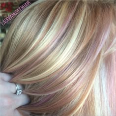 Gold Highlights On Blonde Hair, Rose Gold Hair With Blonde Highlights, Rose Gold Highlights Blonde Subtle, Rose Gold Hair Peekaboo, Blonde Hair Rose Gold Highlights, Rose Gold Lowlights Blondes, Blonde And Rose Gold Hair, Rose Gold Peekaboo Highlights, Ash Blonde With Pink