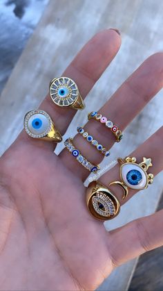 Anillos de ojo turco y zirconias joyería tipo bohemia mayoreo Eye Rings, Turkish Eye, Diamond Stacking Rings, Evil Eye Ring, Turkish Jewelry, Hand Model, Jewelry Essentials, Jewelry Lookbook, Stacked Jewelry