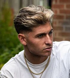 Haircuts For Summer, High Skin Fade, Mens Summer Hairstyles, Popular Mens Hairstyles, Tapered Hair, Long Hair On Top, Summer Haircuts, Men's Haircuts, Men Haircut Styles