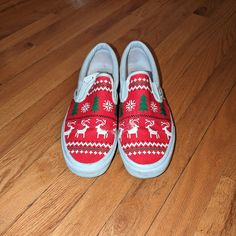 Used But Still In Great Condition Casual Red Winter Sneakers, Slip On Vans, Vans Red, Mens Vans, Vans Shoes, Slip Ons, Ugly Christmas, Christmas Sweater, Loafer Shoes