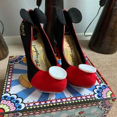 Brand New In Box. Extremely Rare. Nothing Wrong With It. I Lost Weight So Never Had The Chance To Wear It Since My Feet Shrinks. Size Is 40. About Us Size 9. True To Size. Know Your Irregular Choice Size First Prior To Buying. I Don’t Take Returns Due To Size Issue. Disney Christmas Shoes, Irregular Choice Shoes Outfit, Mickey Mouse Black Shoes, Mickey Mouse Heels, Disney Aldo Heels, Disney Mickey Mouse Low-top Sneakers, Irregular Choice Heels, White Heels Wedding, Irregular Choice Shoes Disney