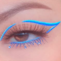 Aesthetic Eyeliner, Evening Eye Makeup, Rave Makeup, Graphic Eyeliner, Ethereal Makeup