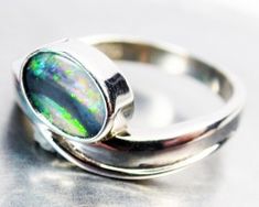 Black Oval Opal Ring For Formal Occasions, Formal Black Opal Ring, Black Opal Ring, Opal Ring, Black Opal, Opal Auctions, Opal Rings, 1 Carat, Gold Black