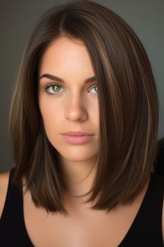 Layered Lob Haircut For Fine Hair, Invisible Layers Haircut Shoulder Length, Haircuts That Frame Your Face Long Hair, Medium Bob Side Part, Short Dark Balayage Hair, A Line Bob Medium, Plus Size Haircut Double Chin, Medium Length Bob Hairstyles, Summer Haircuts