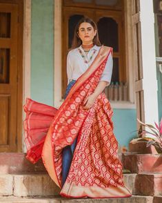 Where To Shop Banarasi Lehengas & Sarees In Delhi? - Frugal2Fab Wedding Outfit Ideas, Draping Fashion, Saree Poses, Ethnic Outfits, Saree Trends