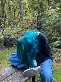 Short Wavy Blue Hair, Blue Grunge Hair, Blonde And Blue Split Dye, Blue Haired Girl Aesthetic, Oc With Blue Hair, Sal Fisher Aesthetic, Blue Hair Girl Aesthetic, Teal Hair Aesthetic, Grunge Dyed Hair