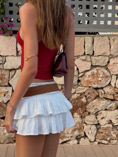 no reposting <3 School Outfit Ideas Summer, Style A Skirt, Aesthetic Outfit Ideas For School, Street Wear Y2k, Skirt For Fall, Fashion 2000, Future Outfit, Crochet Skirt, A Skirt