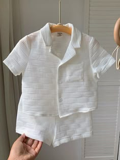 White  Collar   Plain  Embellished Non-Stretch  Baby Boys Clothing Summer Baby Boy Outfits Newborn, Baby Outfits For Boys, Baby Boy Summer Outfits, Baby Boy Vacation Outfits, Baby Boy White Shirt, Baby Boy Fashion Summer, White Baby Clothes, Baby Boy Summer