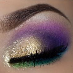 Mardi Gras Makeup, Mardi Gras Nails, Mardi Grad, Mardi Gras Wedding, Holiday Party Makeup, Party Make-up, Mardi Gras Outfits