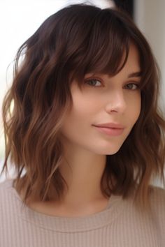 Amazing shoulder for women | Trendy hairstyle ideas | Easy hairstyle ideas Short Hair Styles Easy Shoulder Length Medium Haircuts, Just Above Shoulder Length Hair, Modern Bangs, Fine Hair Bangs