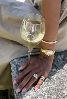 Veuve Cliquot, Website Coming Soon, Classy Jewelry, Expensive Jewelry, Jewelry Lookbook, Old Money Aesthetic, Put A Ring On It, Dream Ring, Dream Jewelry