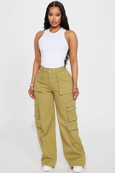 Styling Cargo Pants Women, God Fashion, Jodie Joe, Yodit Yemane, Cargo Pants Outfit Women, Minimalism Lifestyle, Casual Preppy Outfits