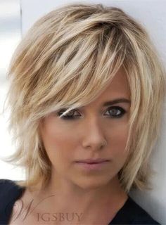 Female Haircuts, Short Layered Hairstyles, Layered Bob Haircuts, Short Shag Hairstyles, Layered Hairstyles, Choppy Bob Hairstyles, Bob Haircut With Bangs, Messy Short Hair, Short Layered