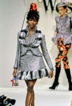 Vintage Runway, Fashion Archive, Fantasy Worlds, Couture Runway, Pretty Clothes, Naomi Campbell