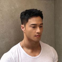 Asian Men Hairstyles: 28 Popular Haircut Ideas #asianhairstyles #asianhaircuts #asianmanbun #asianundercut #asianfadehaircut #menshairstyles #menshair #menshaircuts #koreanhaircut #koreanhairstyle #eboy #eboyhaircut #kpop #kpophairstyle Asian Fade Haircut, Korean Haircut Men, Asian Men Short Hairstyle, Asian Boy Haircuts, Hairstyles Male, Asian Hairstyles, Asian Man Haircut, Korean Men Hairstyle, Korean Haircut