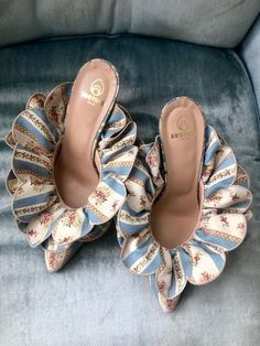 Upcycle Shoes, Brother Vellies, Crazy Shoes, Marie Antoinette, Dream Shoes, Shoe Obsession, Shoe Lover, Mode Inspiration