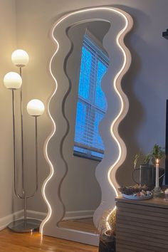 Home inspo. LED aesthetic. Wavy mirror. Neutral home aesthetic. Baddie room ideas. Apartment Aesthetic White, Cute Aesthetic Mirror, Cozy Aesthetic Living Room, Curvy Mirrors, Bedroom Ideas Eclectic, Wavy Mirror Aesthetic, Espejos Aesthetic, Funky Apartment Decor, Living Room Decor Colorful