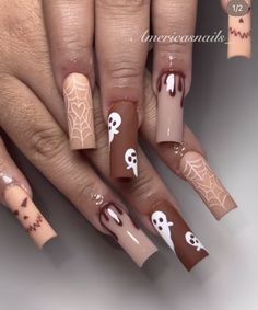 Brown Nails Halloween, Spooky Season Nails Square, Brown Spooky Nails, Spooky Season Nails Simple, Halloween Nails Square Medium, Halloween Neutral Nails, Spooky Set Nails, Medium Length Halloween Nails, Medium Halloween Nails