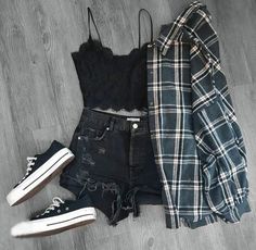 Stiles X Derek, Grunge Girls, Aesthetics Tumblr, Girl Grunge, Fest Outfits, Derek Hale, Mode Boho, Neue Outfits, Chapter 16