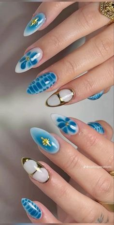 Nails Summer Inspo 2024, Cool Nail Inspo 2024 Summer, Short Summer Nail Ideas 2024, Casa Azul Nails, Nail Inspo Summer 2024, Blue Trendy Nails, Cyan Nails, Alaska Nails, Tropical Nails