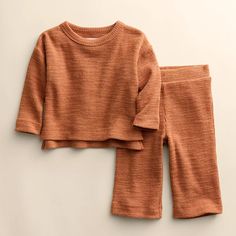 Finish off your little one's wardrobe with this adorable and sustainable relaxed top and wide leg pants set from Little Co. by Lauren Conrad. Kids Fall Outfits, Comforters Cozy, Red Rose, Drop Shoulder