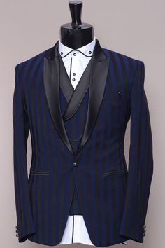 Blue & Black Woven Italian Classic Suit-ST897 Burgundy Suits, Tuxedo Suit For Men, Suit For Men Wedding, Blazer Design, Man Dress Design, Shirt Collar Styles, Fancy Suit, Coat Suit